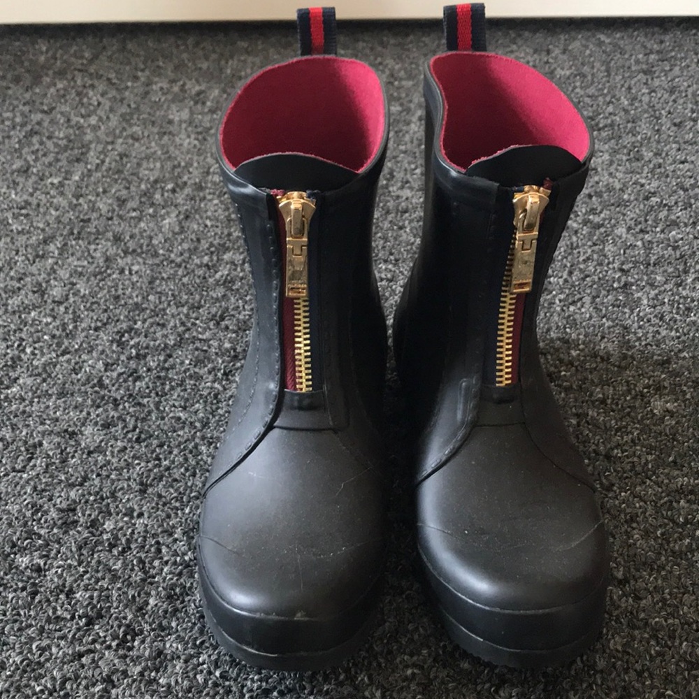 Black Rubber Tommy Hilfiger Rainboots